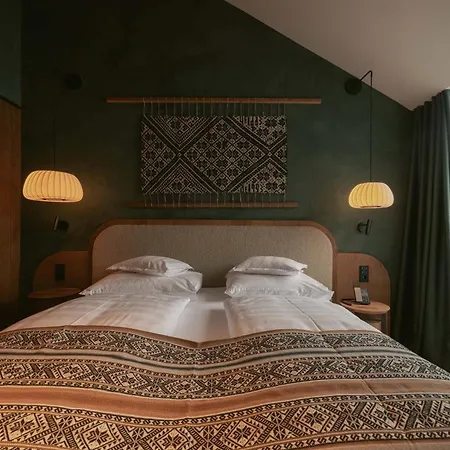 New Hotel Kristberg In Lech With Spa, Outdoor Pool And View Hotel Lech am Arlberg